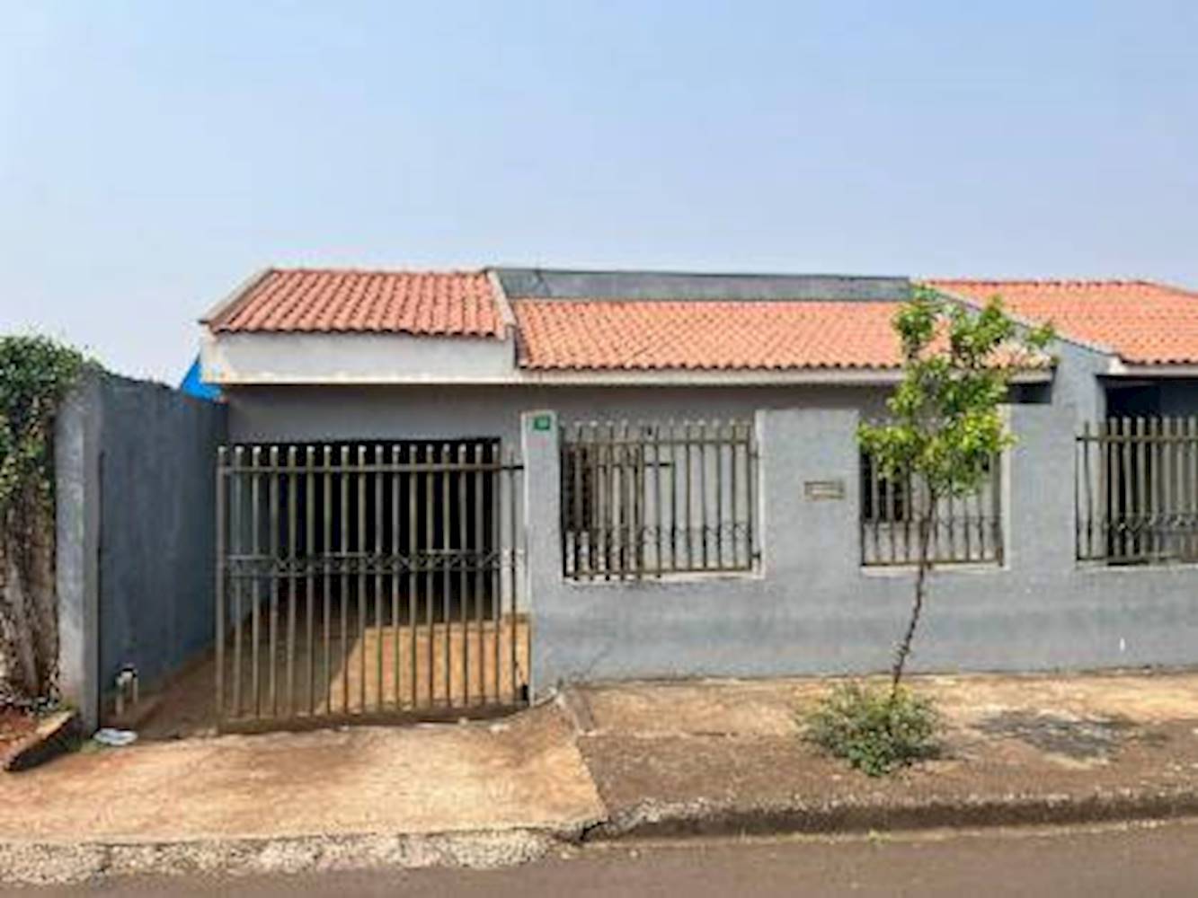 Casa no Jardim Aviação em Apucarana/PR, localizado em Apucarana - PR