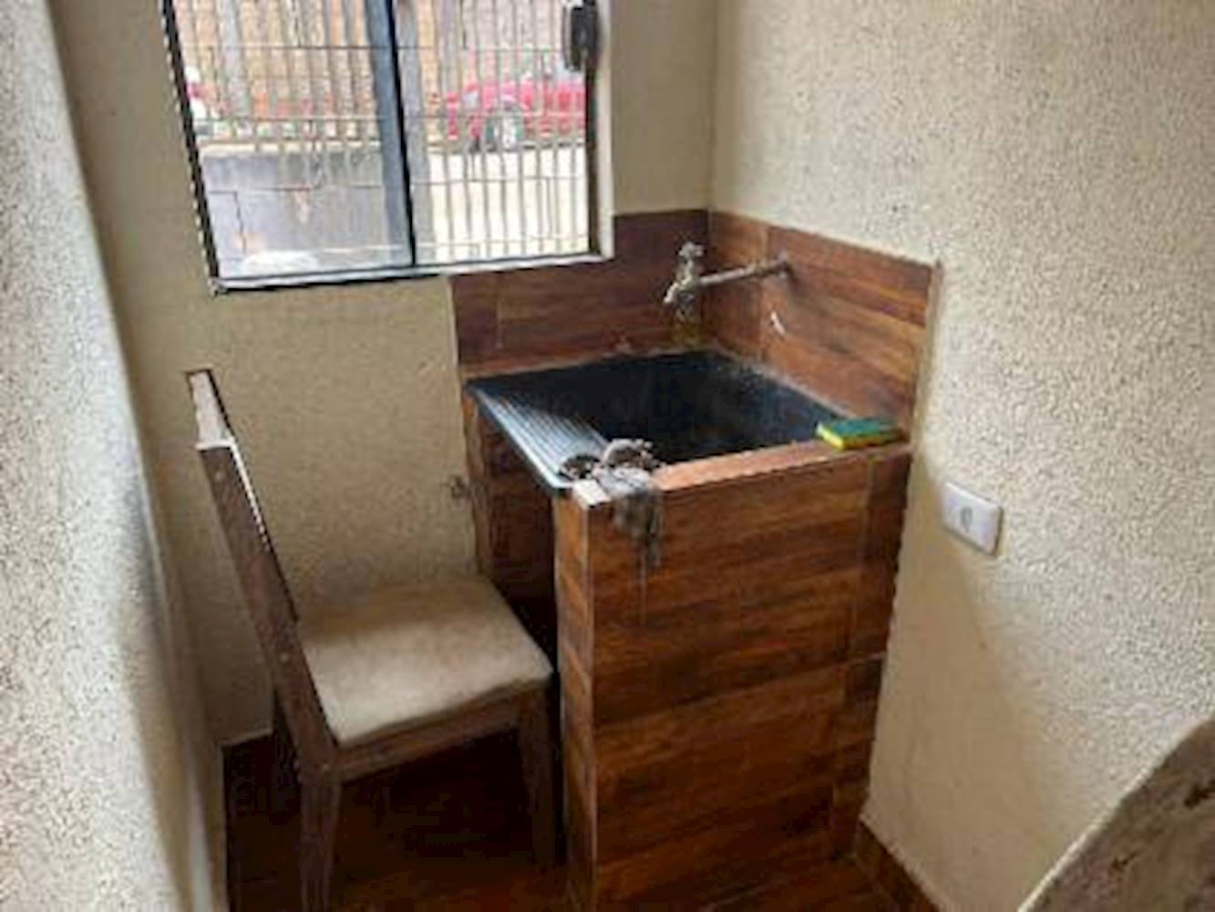 Casa no Jardim Aviação em Apucarana/PR, localizado em Apucarana - PR