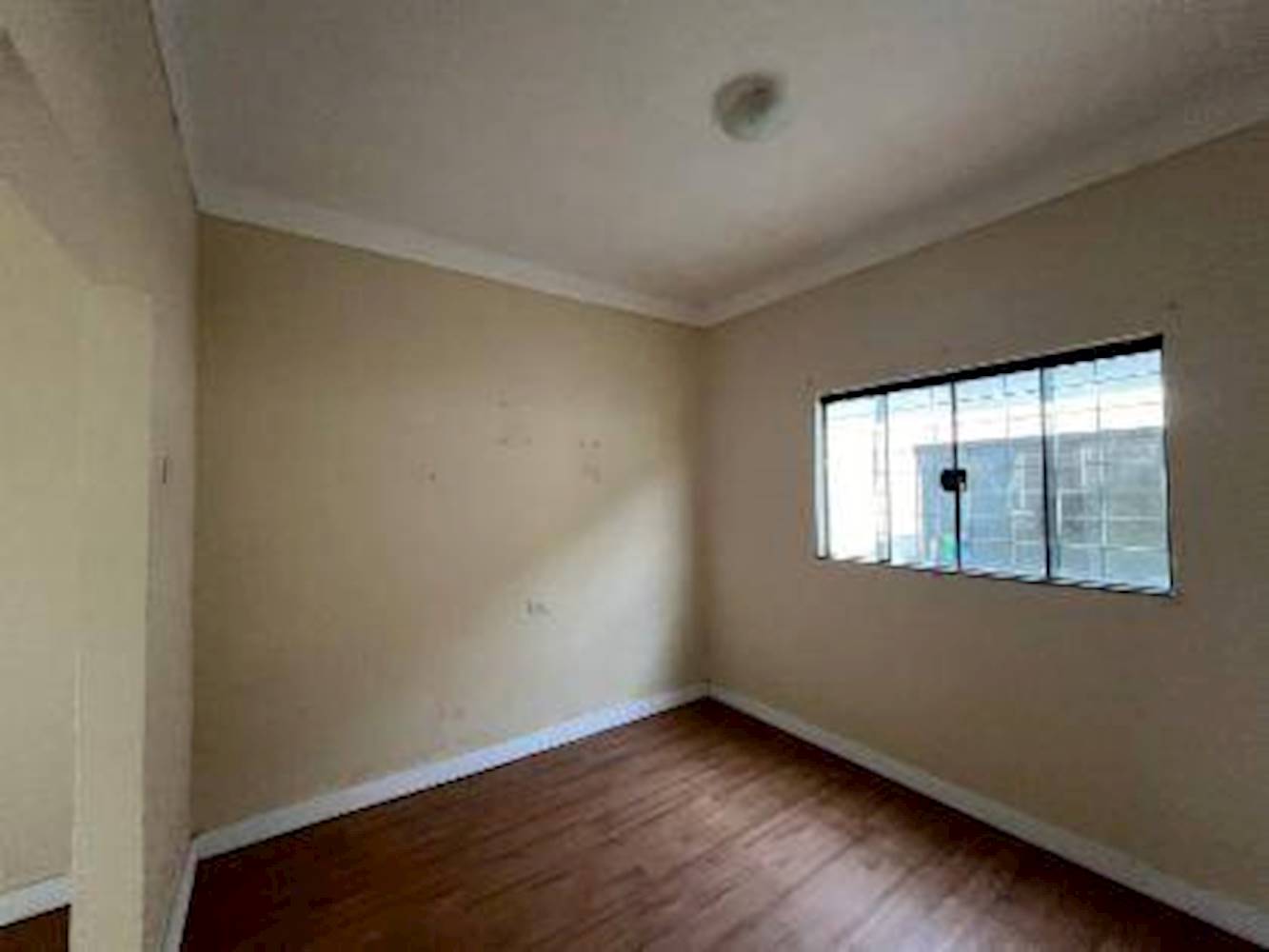 Casa no Jardim Aviação em Apucarana/PR, localizado em Apucarana - PR