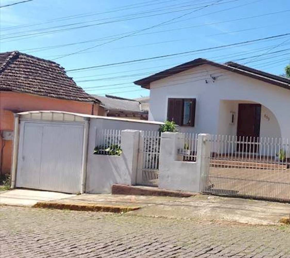 Casa em Carvalho - Cachoeira do Sul/RS, localizado em Cachoeira do Sul - RS