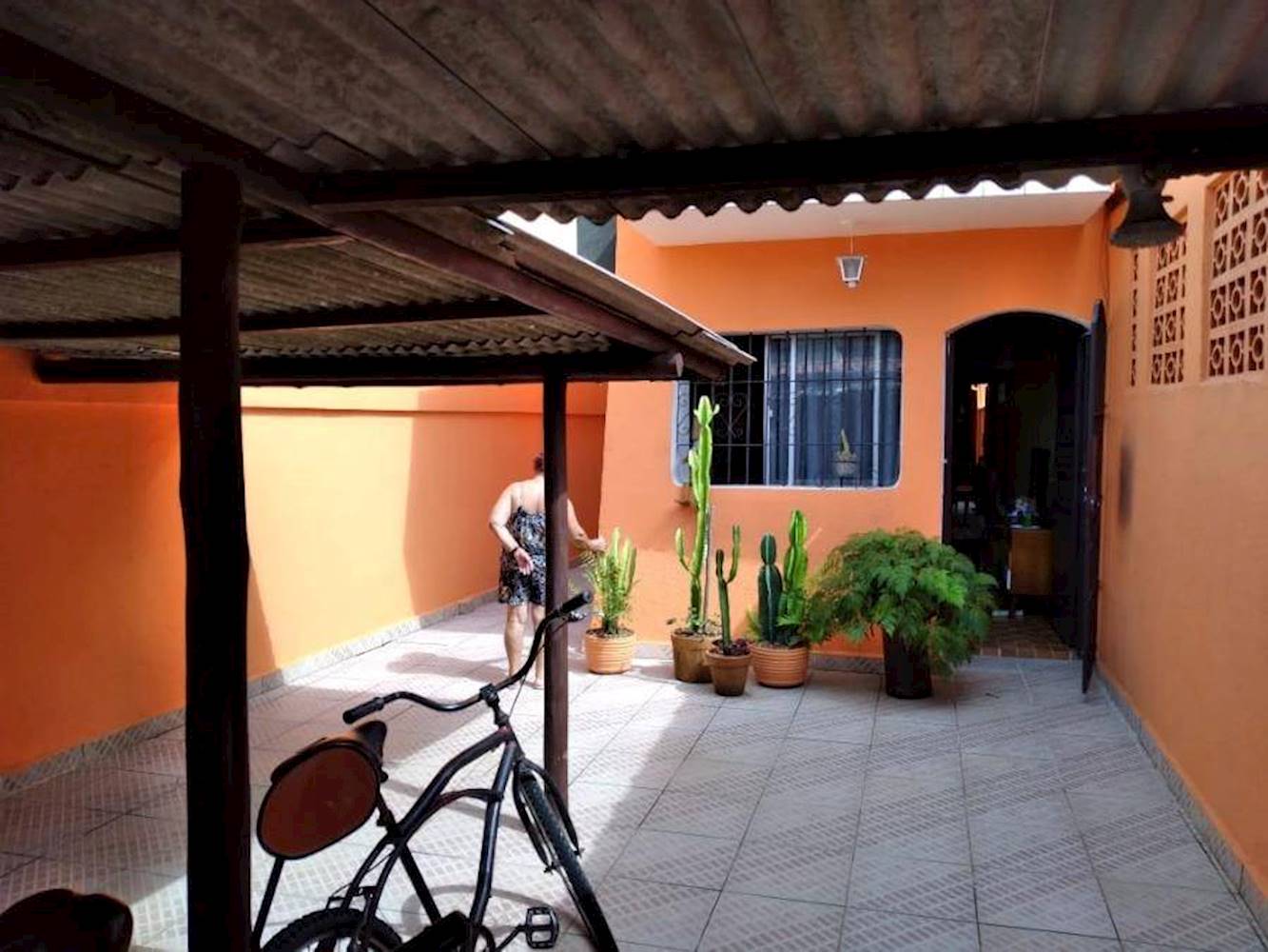Casa no Jardim Santa Maria - Guarujá/SP, localizado em Guarujá - SP
