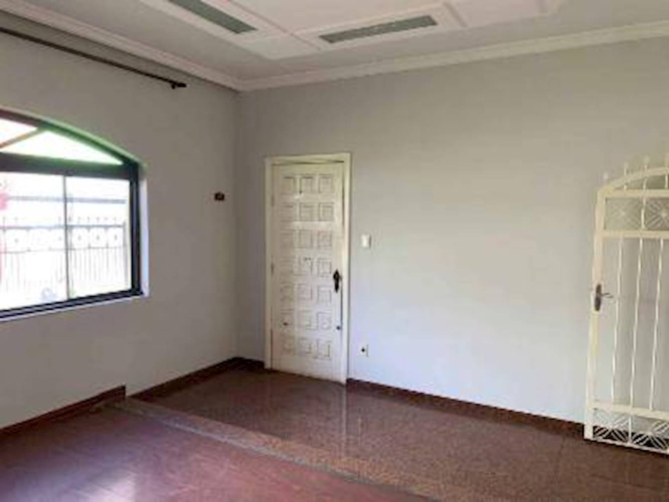Casa no Centro em Pouso Alegre/MG, localizado em Pouso Alegre - MG