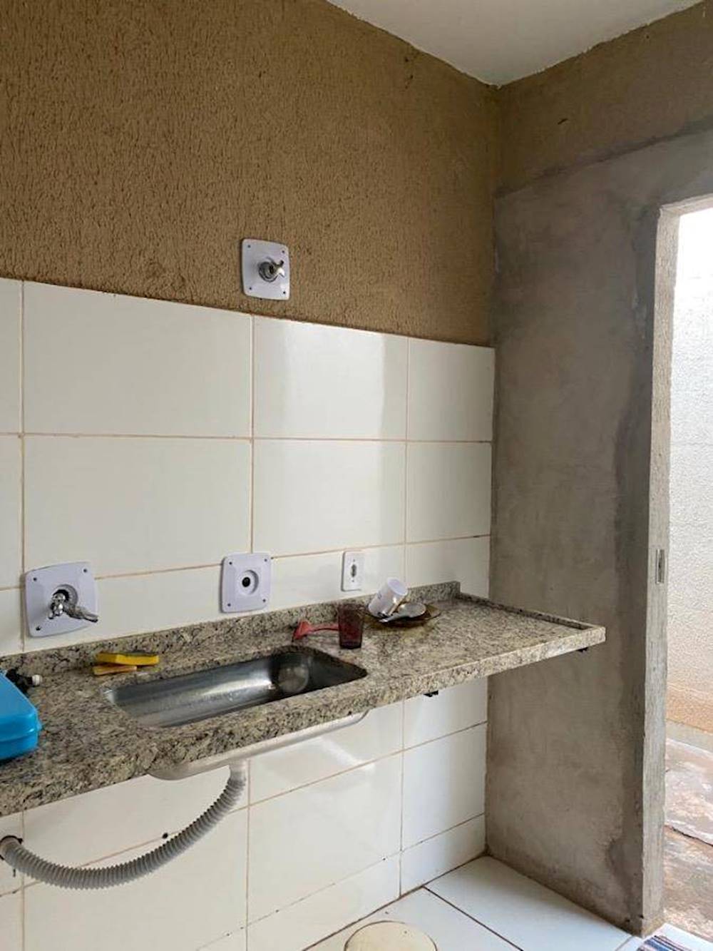 Casa de Condomínio no Jardim Europa em Itumbiara/GO, localizado em Itumbiara - GO