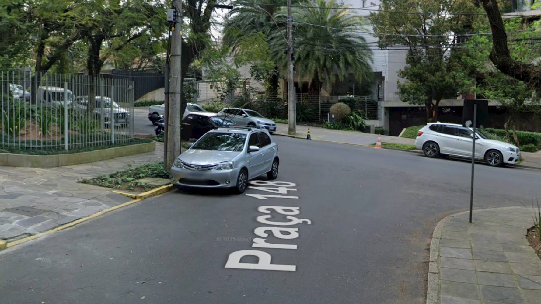 Apartamento no "Edifício Residencial Refuge" - Petrópolis - Porto Alegre/RS, localizado em Porto Alegre - RS