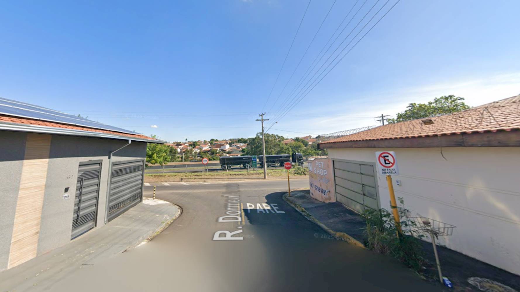 Casa no Jardim Araruna em Bauru/SP, localizado em Bauru - SP