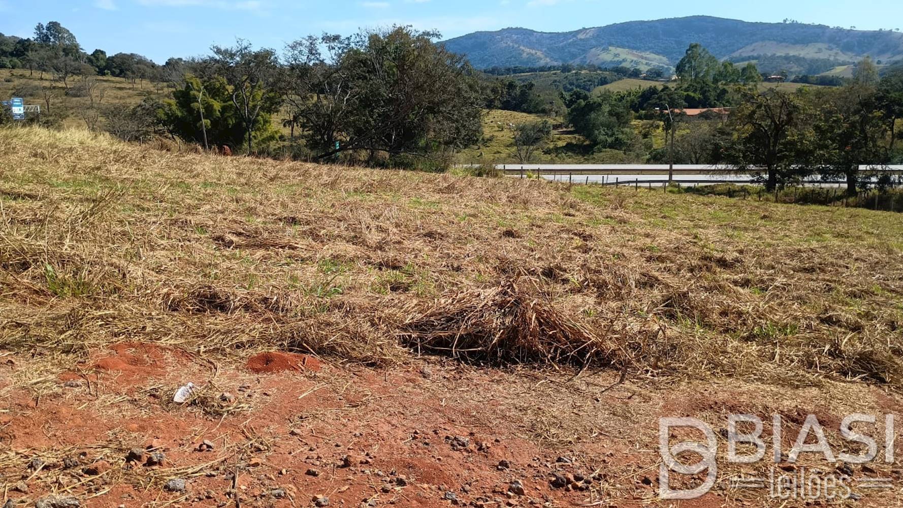 Terreno em Carmópolis de Minas/MG | Lote 1-B | 3.745,42 m², localizado em Carmópolis de Minas - MG