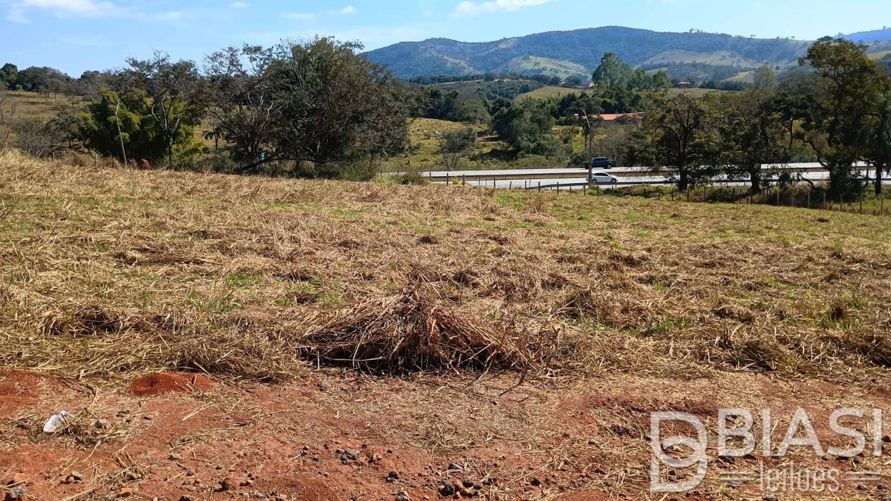 Terreno em Carmópolis de Minas/MG | Lote 1-B | 3.745,42 m², localizado em Carmópolis de Minas - MG