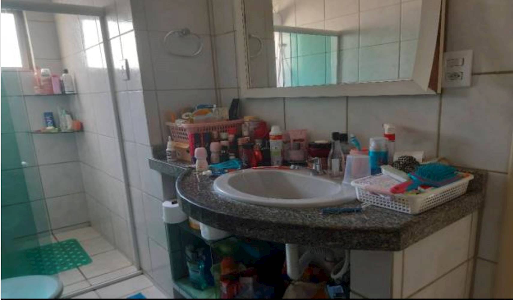 Casa (1° pavimemento elevado) no Beberibe em Recife/PE, localizado em Recife - PE