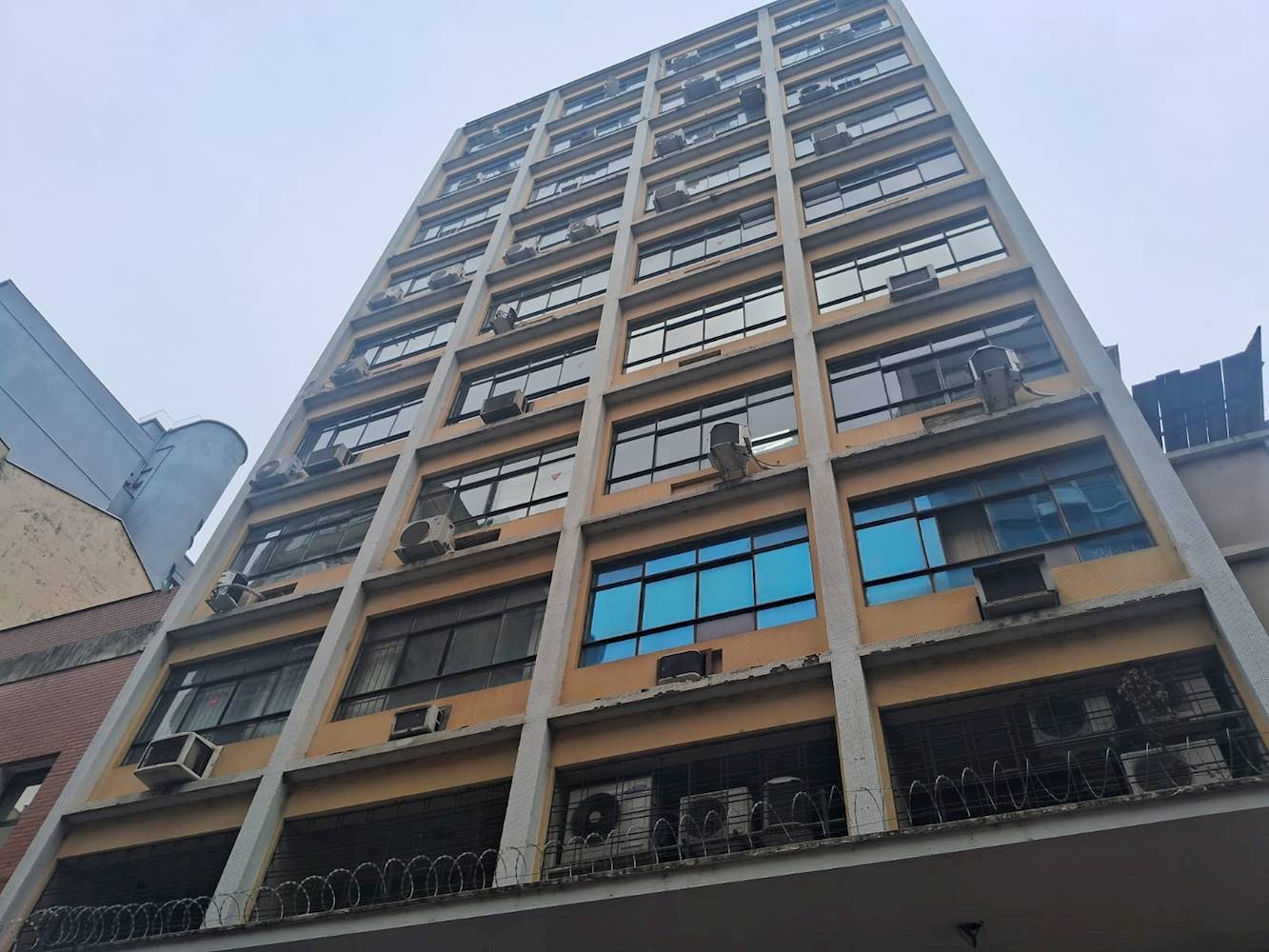 Sala Comercial no Centro Histórico de Porto Alegre/RS, localizado em Porto Alegre - RS