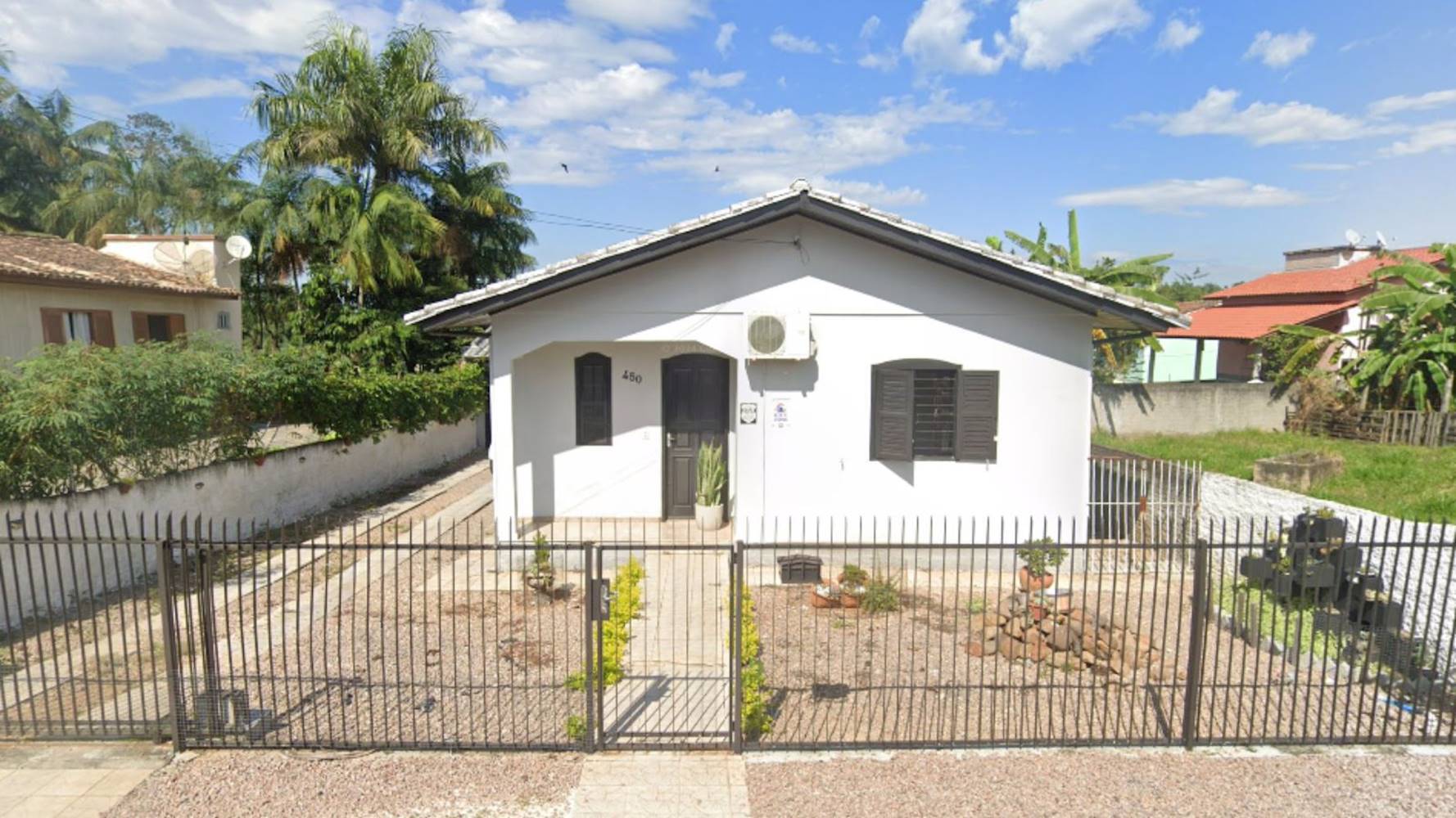 Casa em Rio Maina - Criciúma/SC, localizado em Criciúma - SC