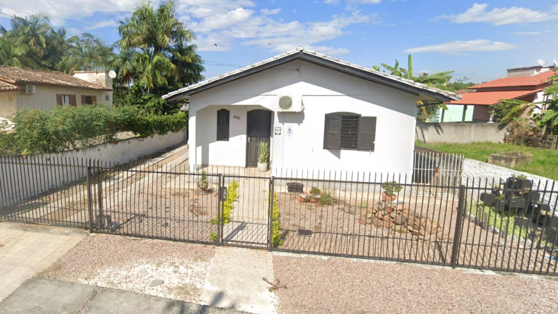 Casa em Rio Maina - Criciúma/SC, localizado em Criciúma - SC