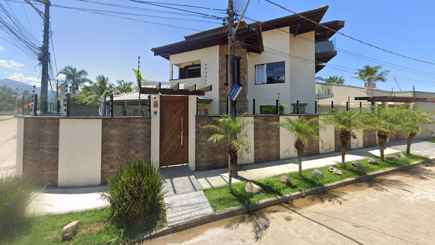Casa no Massaguaçu em Caraguatatuba/SP