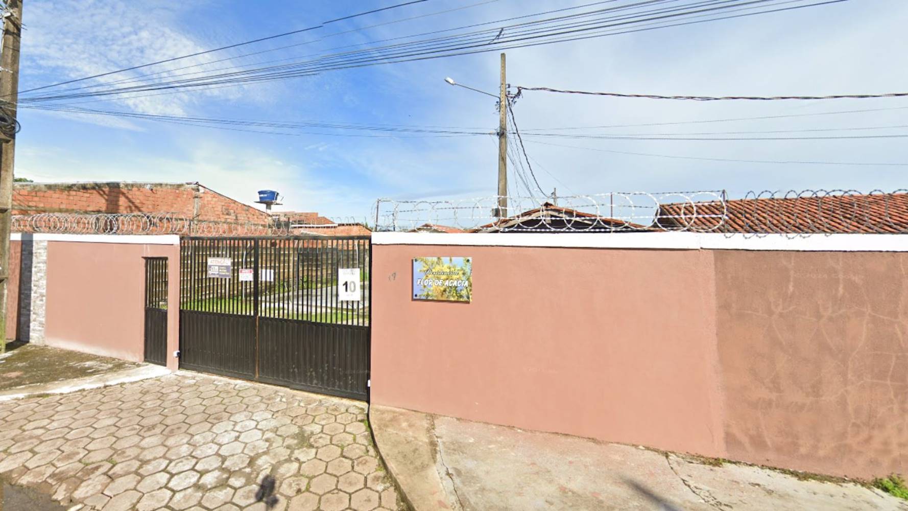 Casa no "Condomínio Residencial Flor de Acácias" - Coqueiro - Ananindeua/PA