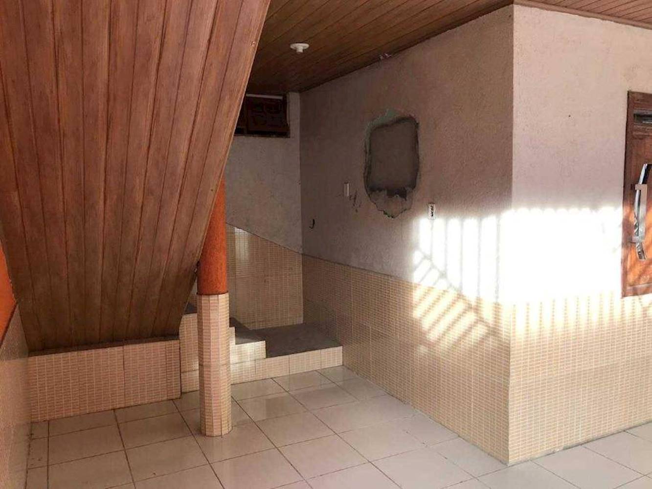 Casa em Nova Vitória - Camaçari/BA, localizado em Camaçari - BA