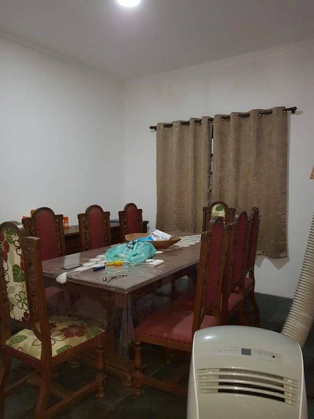 Casa no Pontal De Santa Marina - Caraguatatuba/SP, localizado em Caraguatatuba - SP