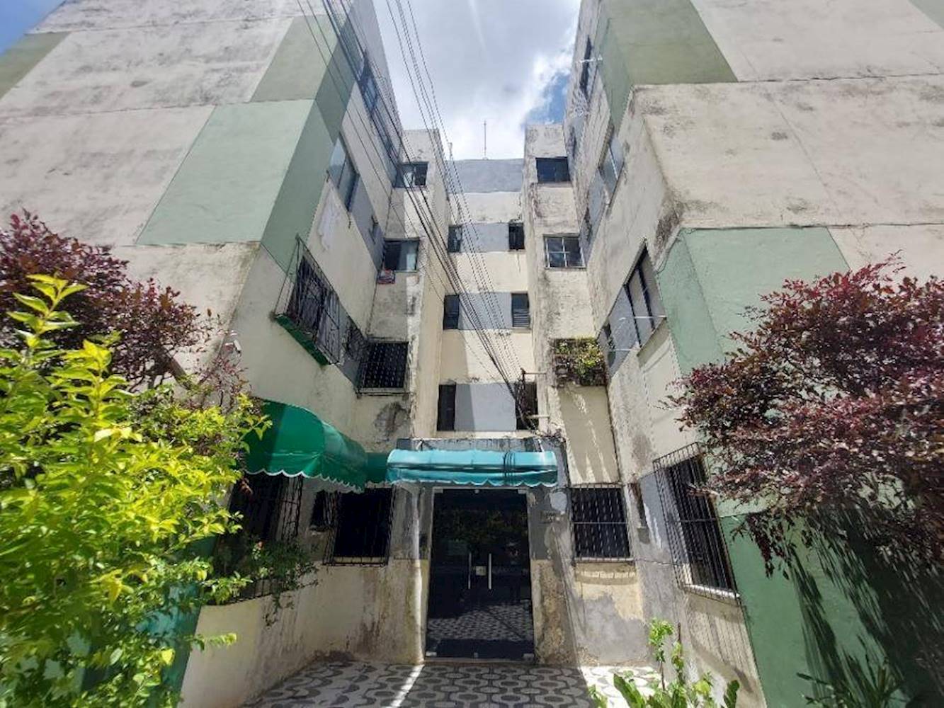 Apartamento no Jardim Santo Inácio - Salvador/BA, localizado em Salvador - BA