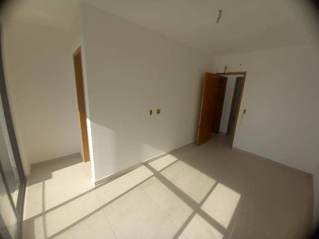 Casa em Guaratiba - Rio de Janeiro/RJ, localizado em Rio De Janeiro - RJ