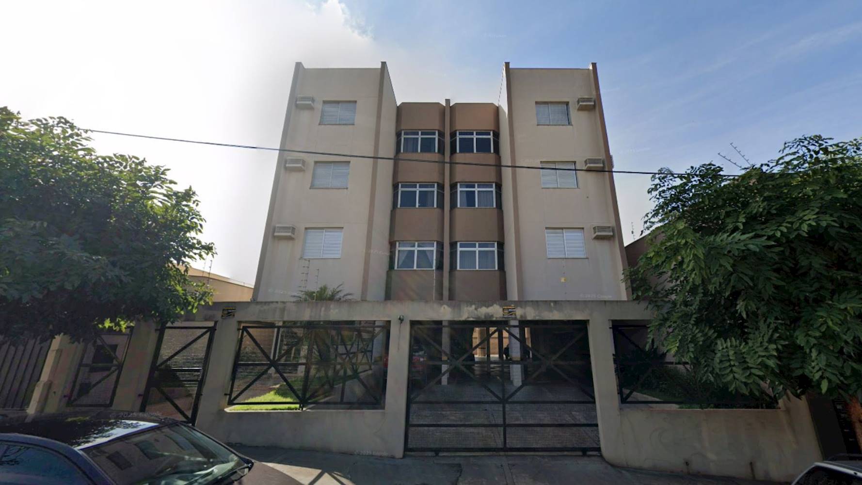 Apartamento no  Condomínio Residencial San Marino"  - Centro - Cambé/PR