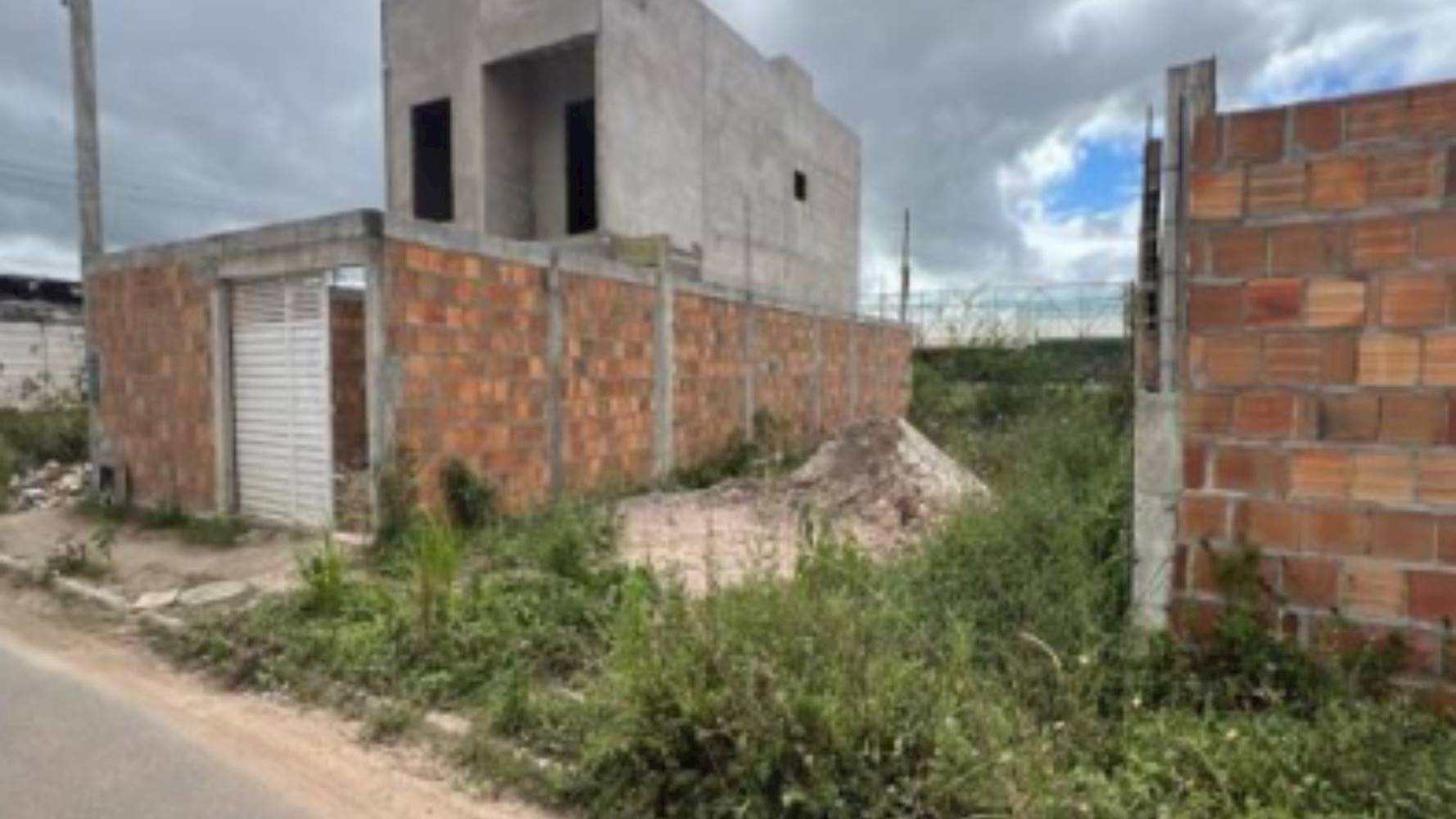 Imagem do imóvel Terreno no Loteamento Veredas Feira de Santana - Registro - Feira de Santana/BA