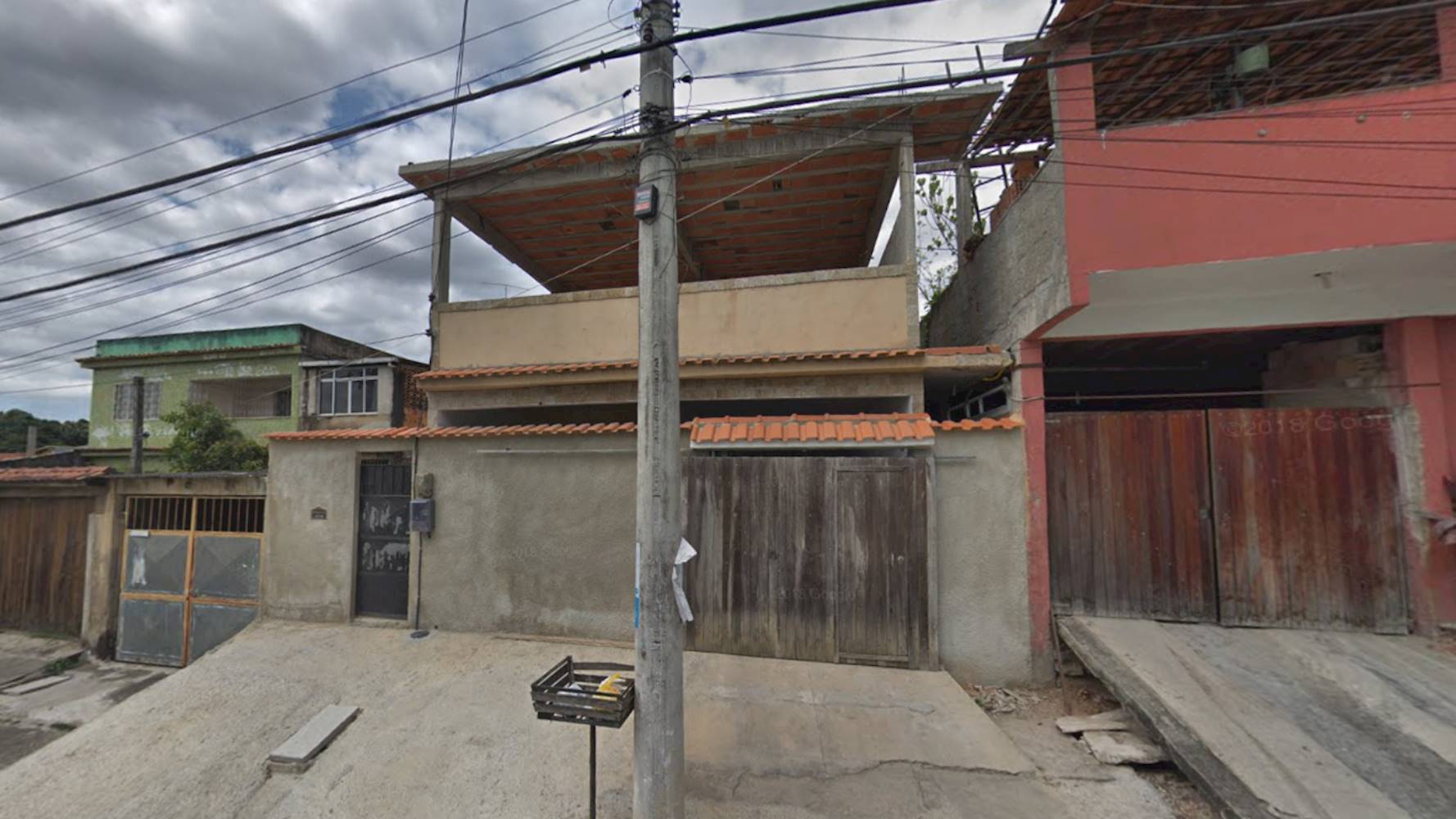 Casa (2º Pavimento) no Jardim Nossa Senhora Auxiliadora em São Gonçalo/RJ, localizado em São Gonçalo - RJ