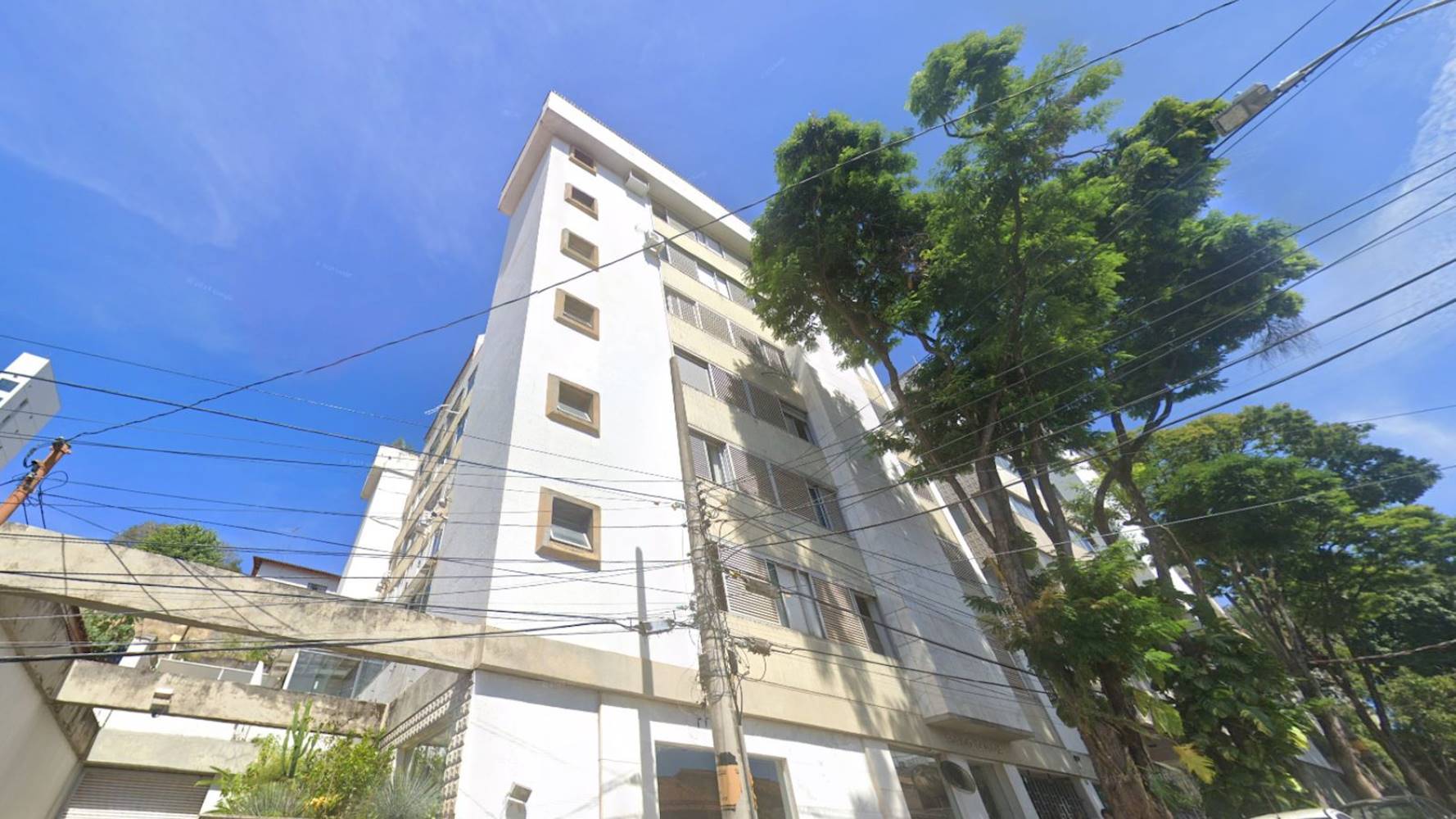 Apartamento no "Edifício Cláudia" - Santa Lúcia - Belo Horizonte/MG, localizado em Belo Horizonte - MG