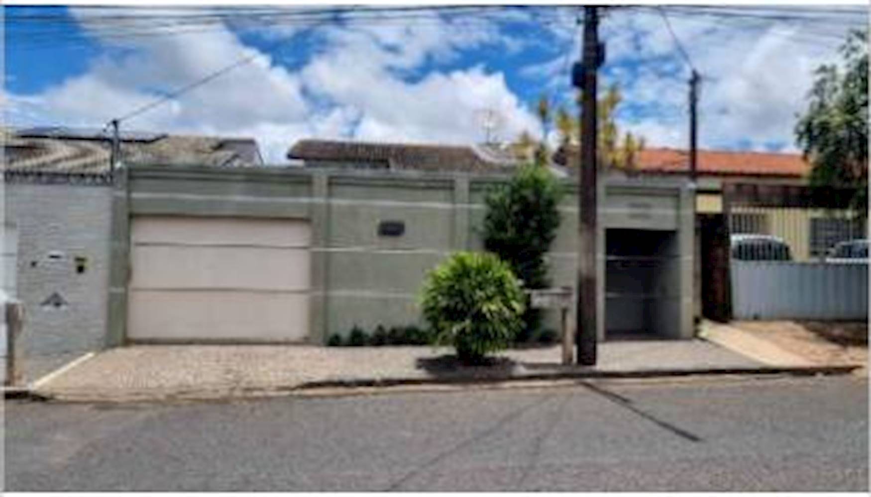 Imagem do imóvel Casa em Minas Gerais - Uberlândia/MG