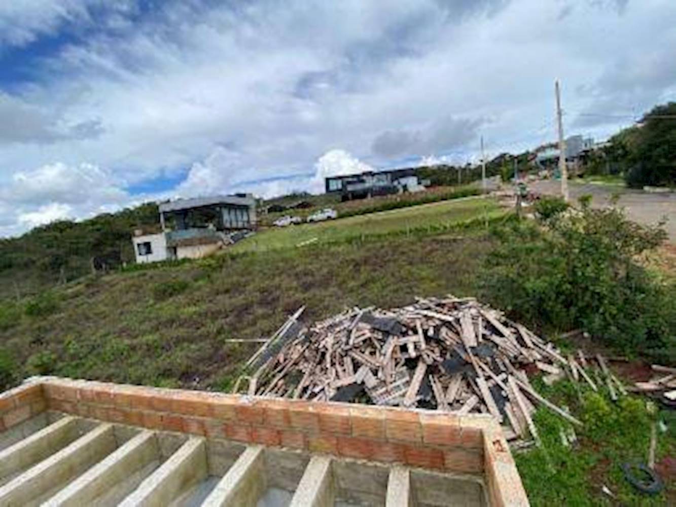 Terreno no Balneário Agua Limpa - Nova Lima/MG, localizado em Nova Lima - MG