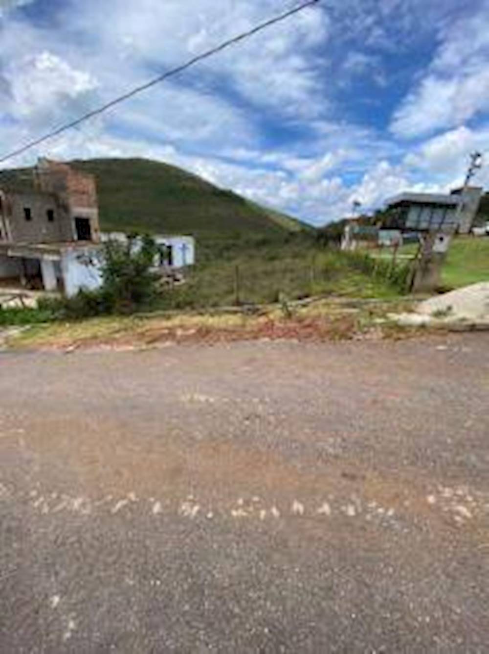 Terreno no Balneário Agua Limpa - Nova Lima/MG, localizado em Nova Lima - MG