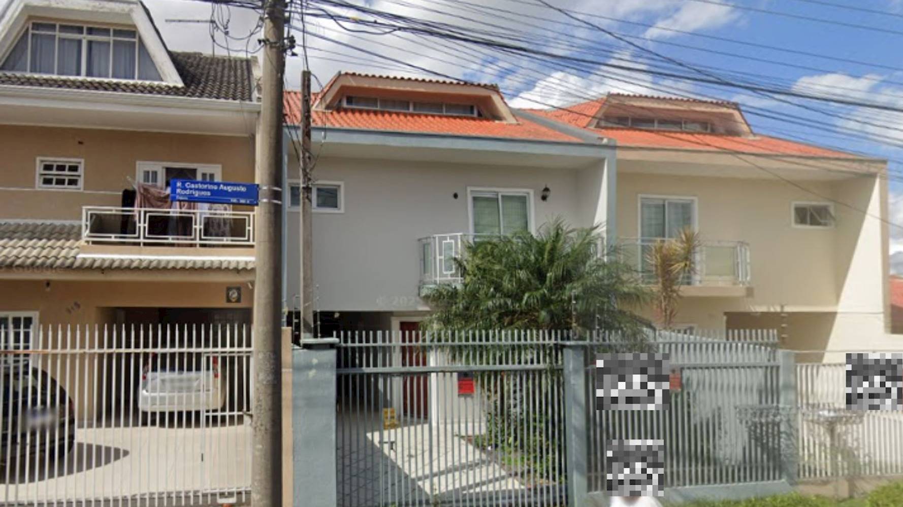 Casa no Bairro Cajuru - Curitiba/PR, localizado em Curitiba - PR