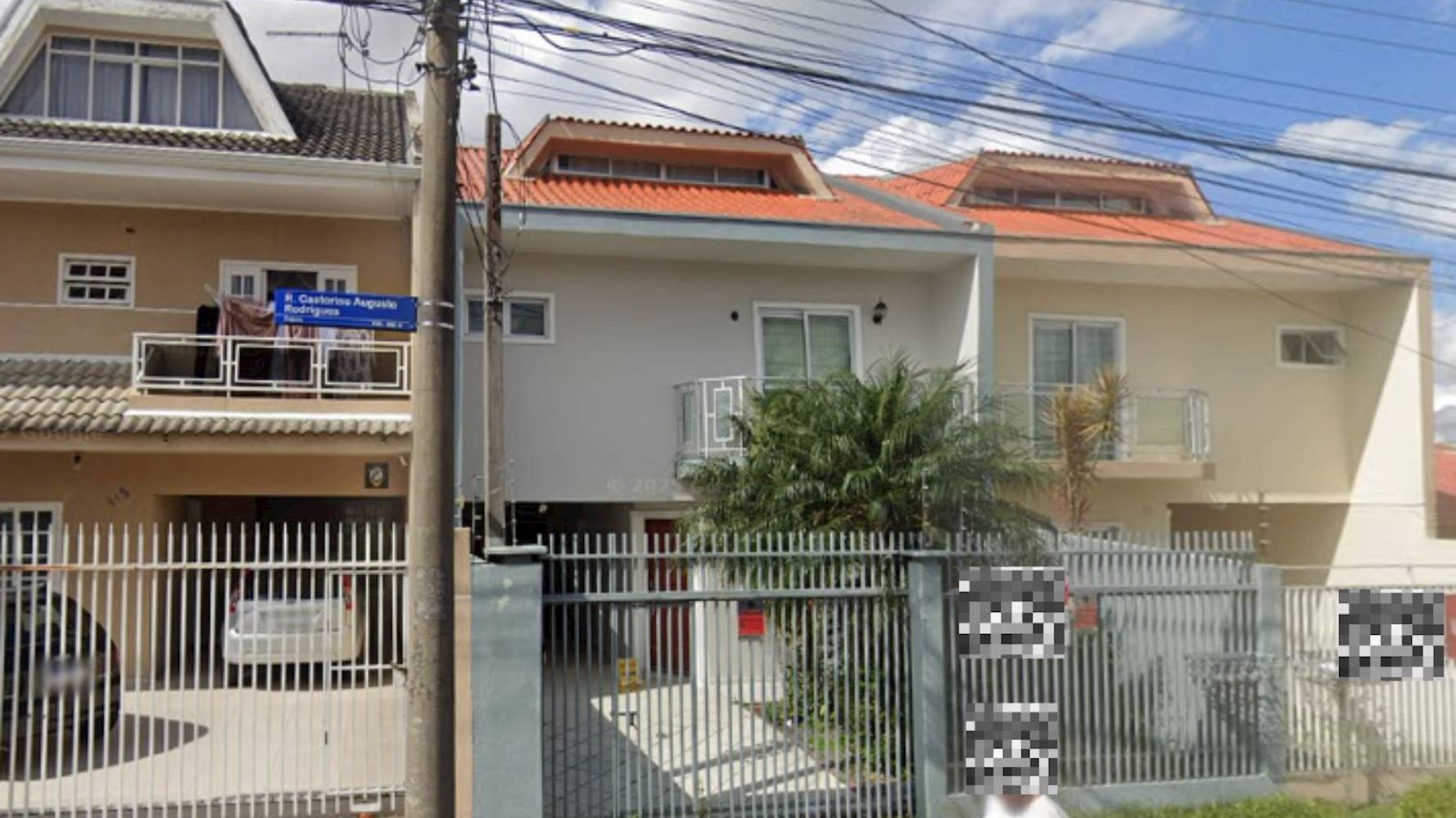 Casa no Bairro Cajuru - Curitiba/PR, localizado em Curitiba - PR