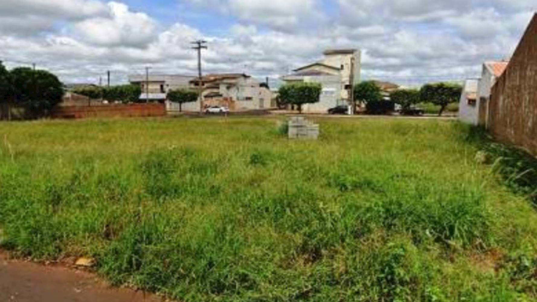 Terreno no Jardim Sarinha - Ouroeste/SP, localizado em Ouroeste - SP
