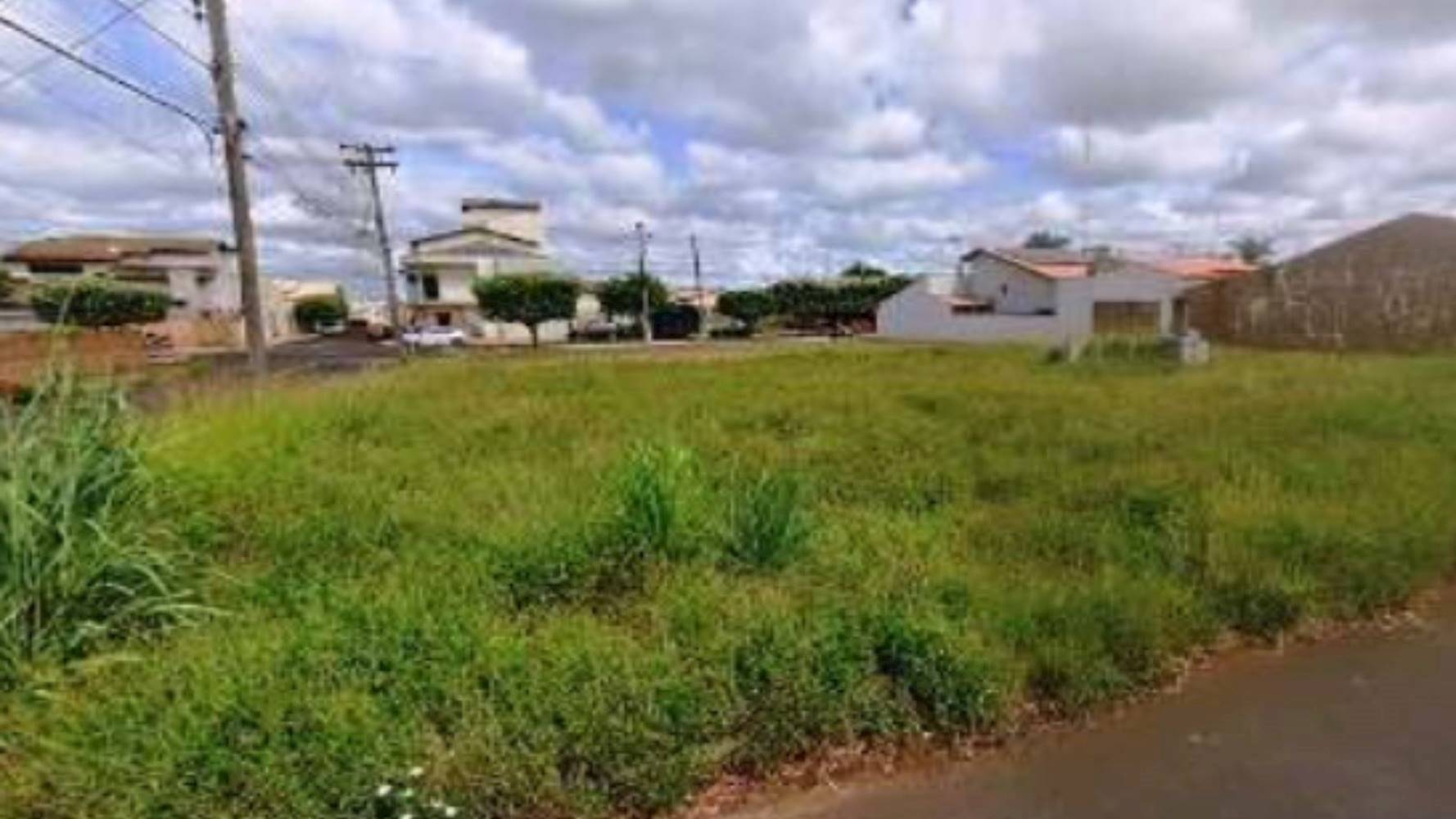 Terreno no Jardim Sarinha - Ouroeste/SP, localizado em Ouroeste - SP
