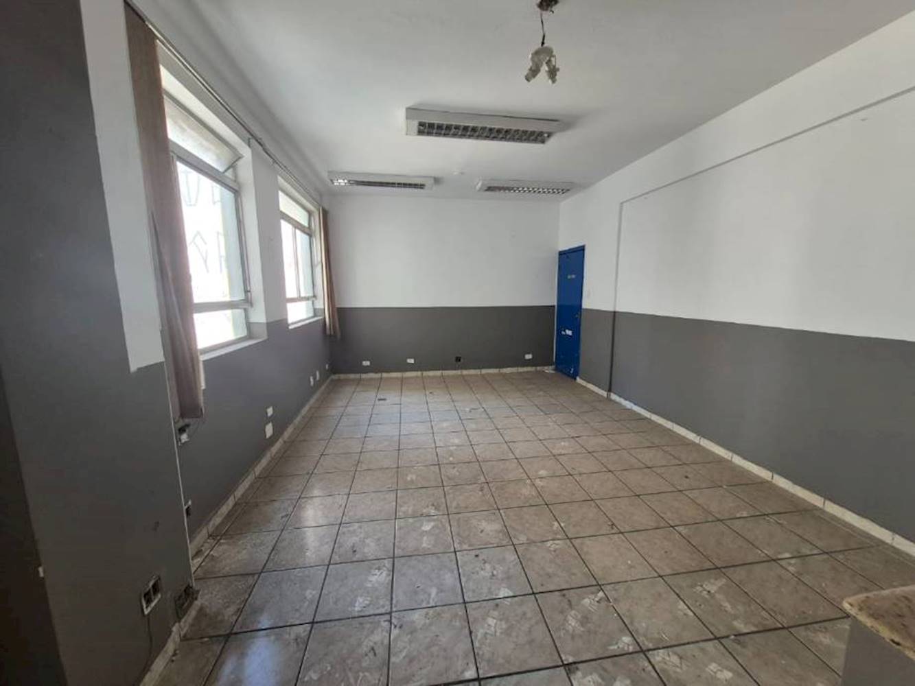 Sala Comercial no Centro - São Paulo/SP, localizado em São Paulo - SP