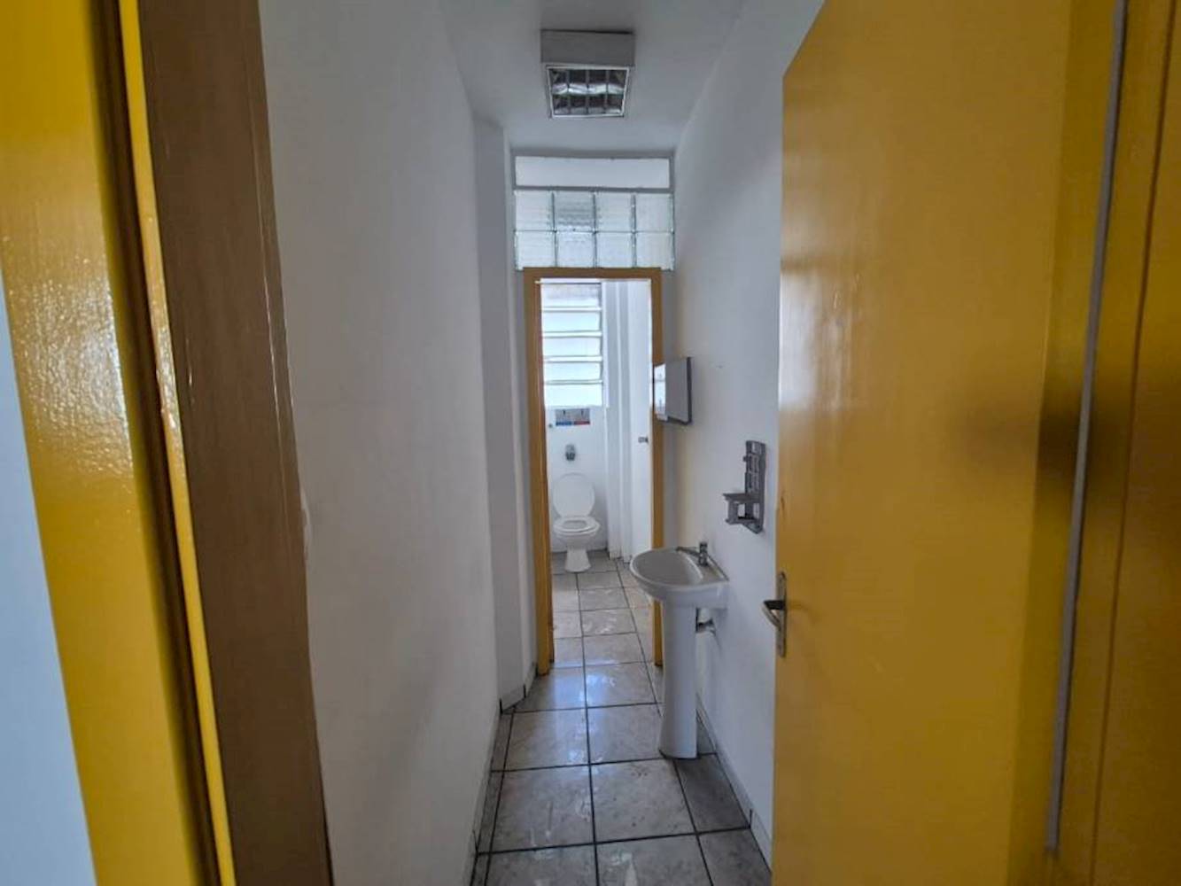 Sala Comercial no Centro - São Paulo/SP, localizado em São Paulo - SP