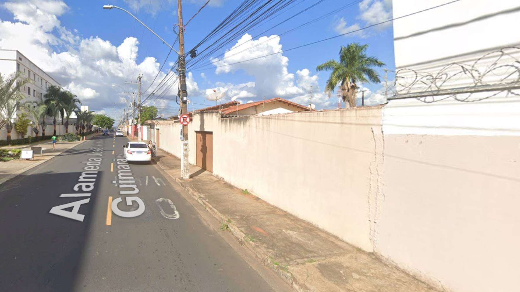 Apartamento no Jardim Holanda em Uberlândia/MG, localizado em Uberlândia - MG