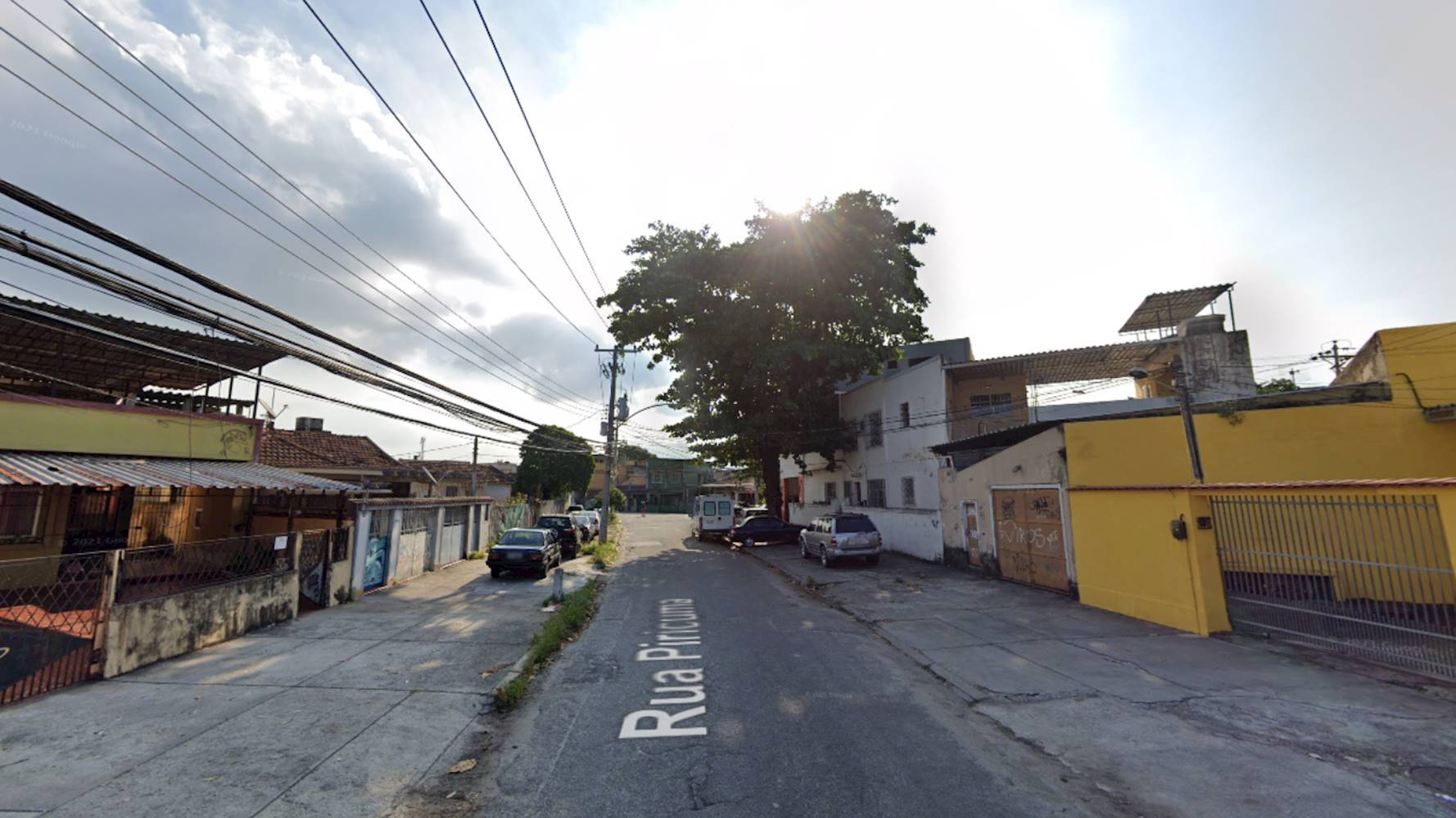 Casa em Brás de Pina - Rio de Janeiro/ RJ, localizado em Rio De Janeiro - RJ