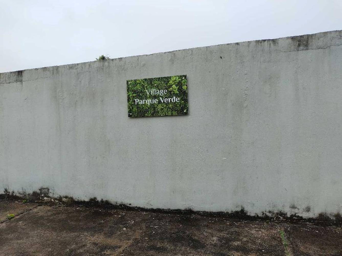 Casa de Condominio no Parque Verde I - Camaçari/BA, localizado em Camaçari - BA