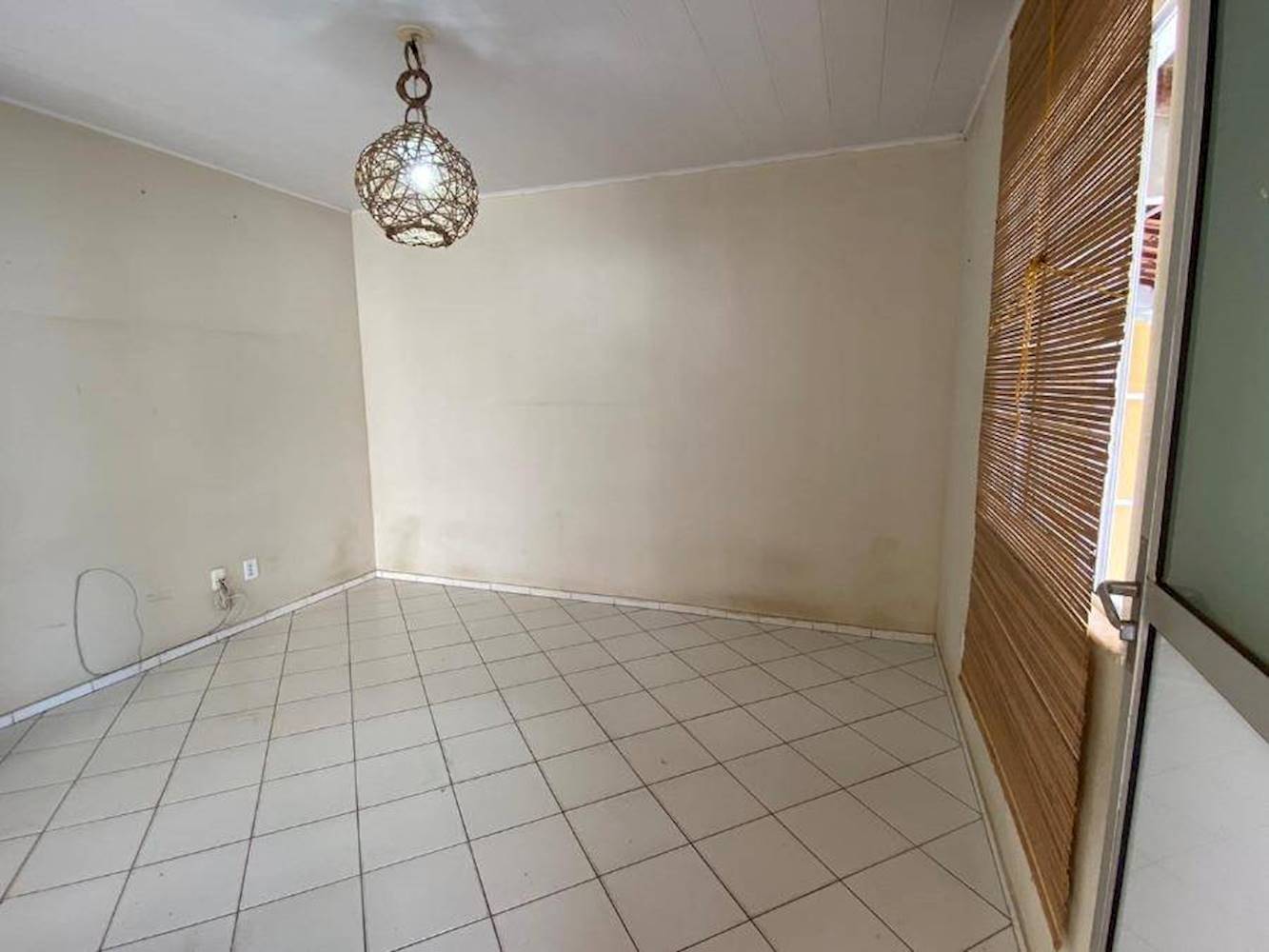 Casa de Condomínio em Conceição - Feira de Santana/BA, localizado em Feira De Santana - BA