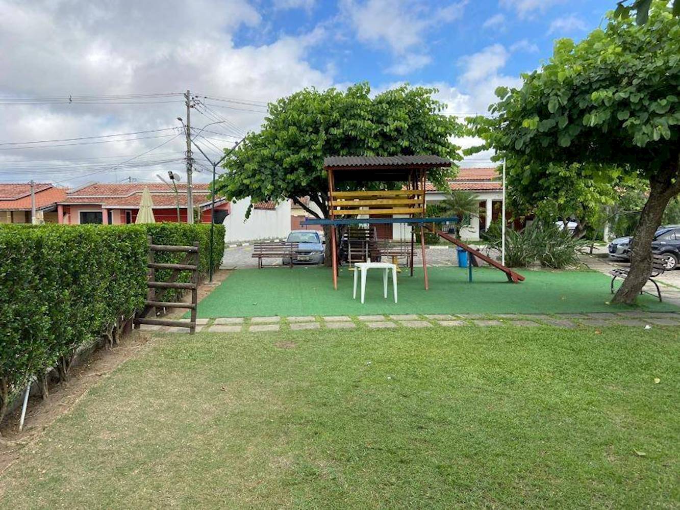 Casa de Condomínio em Conceição - Feira de Santana/BA, localizado em Feira De Santana - BA