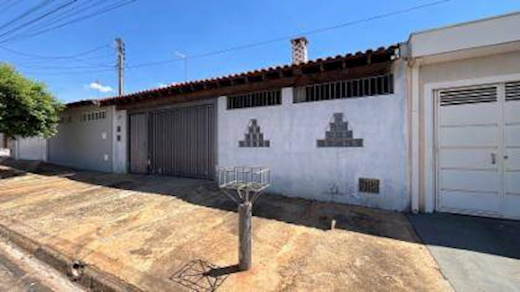 Casa no Conj. Habitacional Margarida Raimundo Berchieri - Jaboticabal/SP, localizado em Jaboticabal - SP