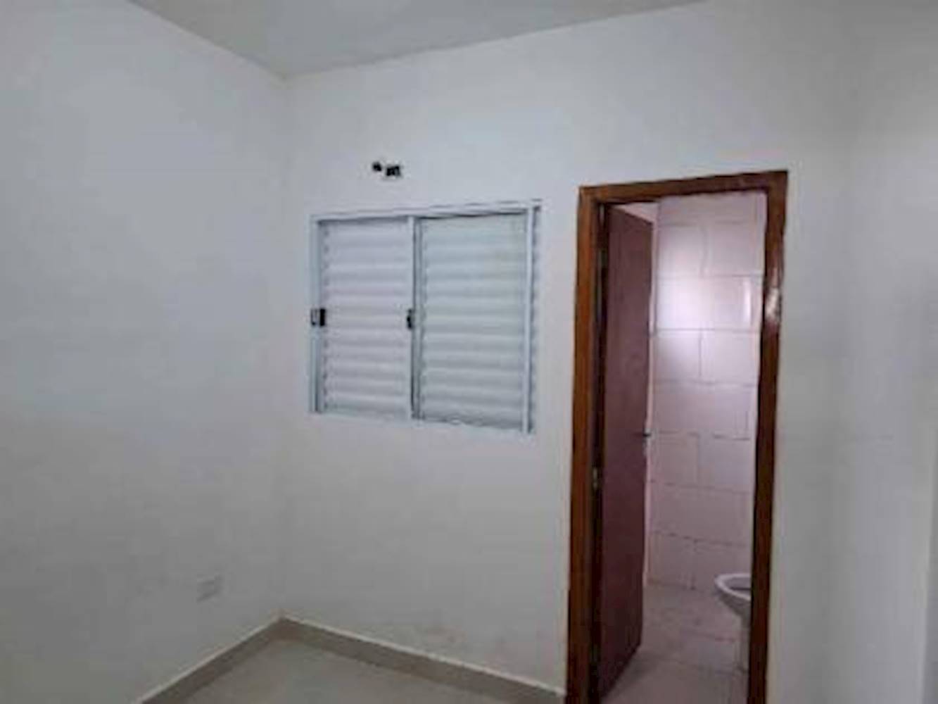Casa em Vicente De Carvalho - Guarujá/SP, localizado em Guarujá - SP