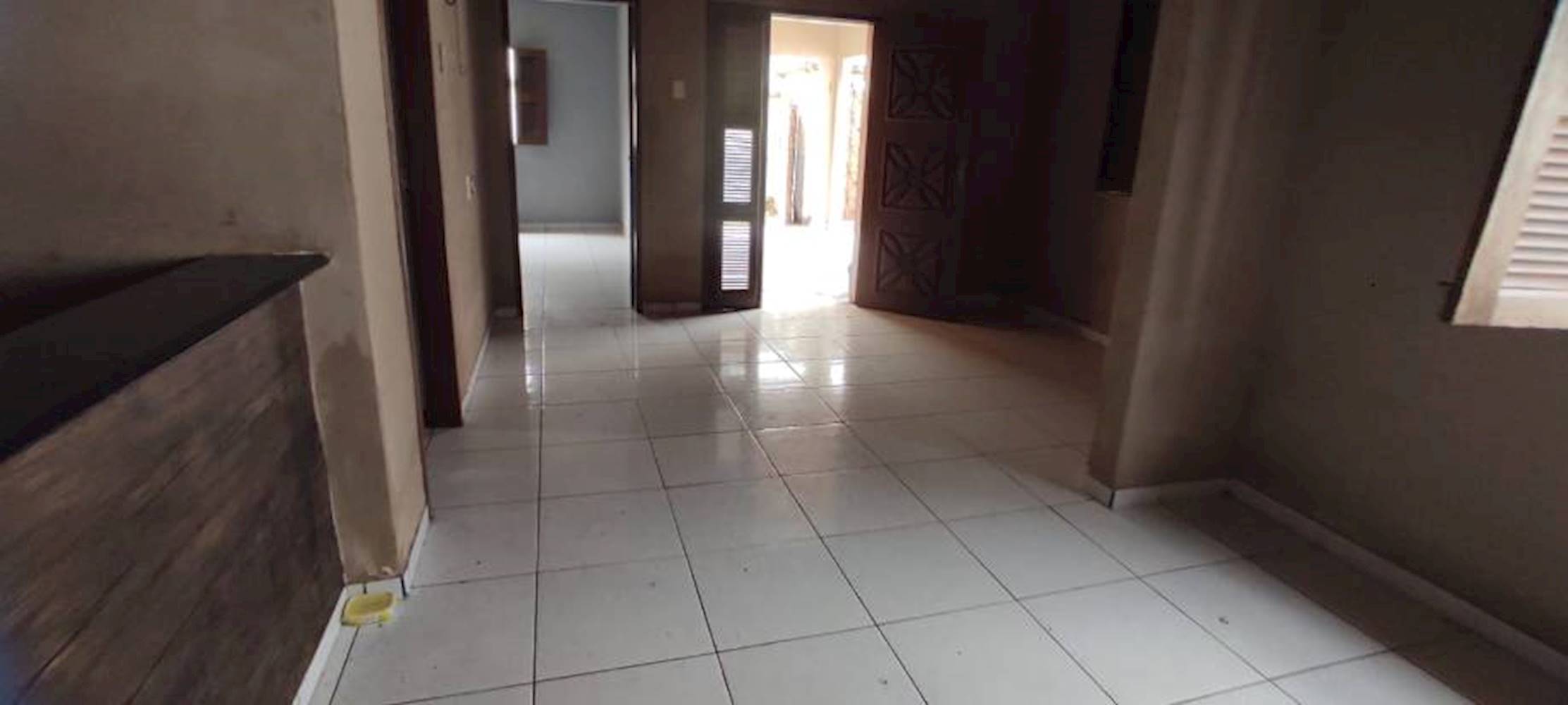 Casa em Guajeru - Fortaleza/CE, localizado em Fortaleza - CE