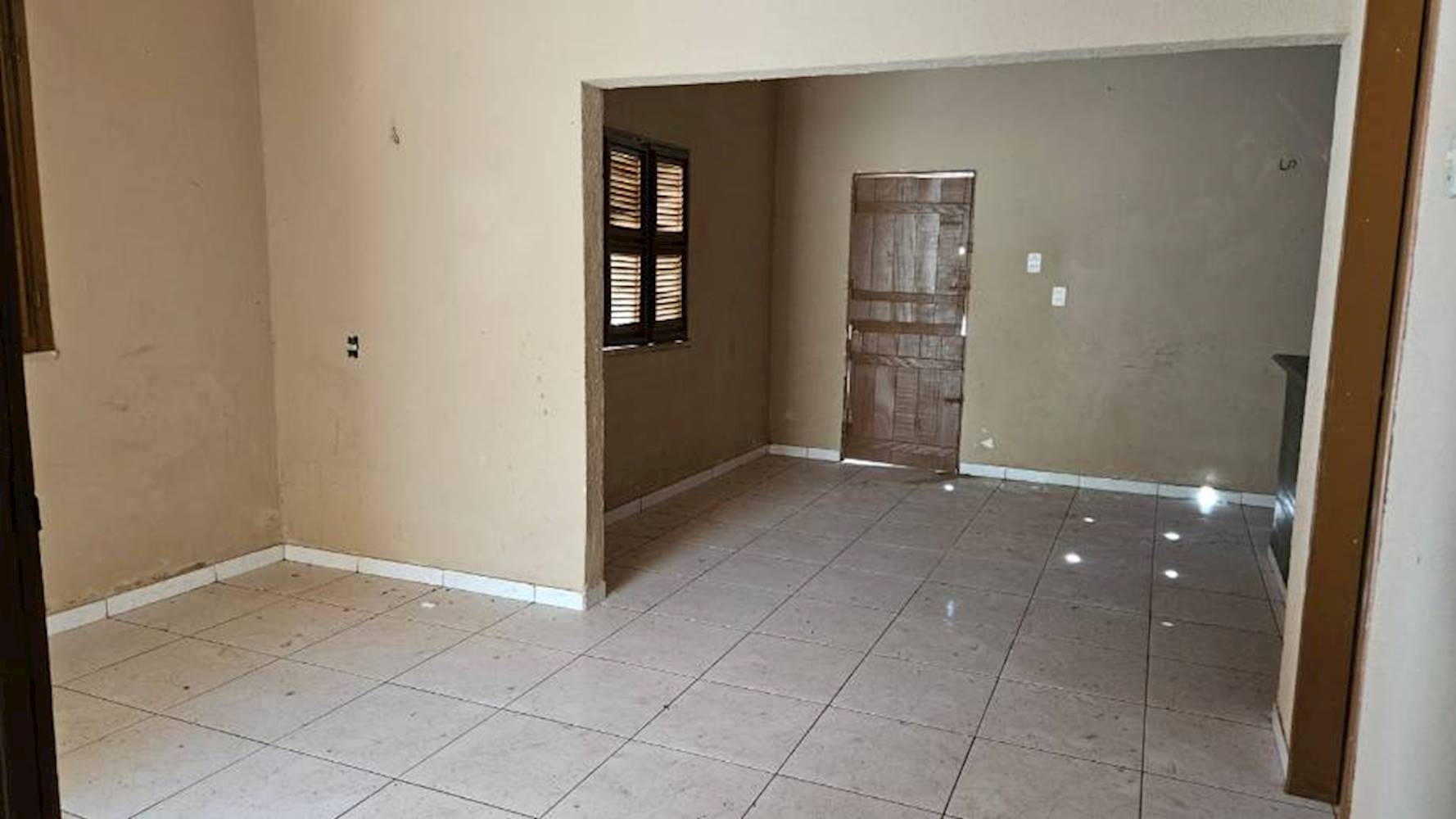 Casa em Guajeru - Fortaleza/CE, localizado em Fortaleza - CE