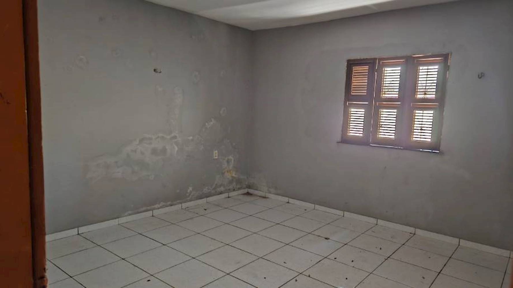 Casa em Guajeru - Fortaleza/CE, localizado em Fortaleza - CE