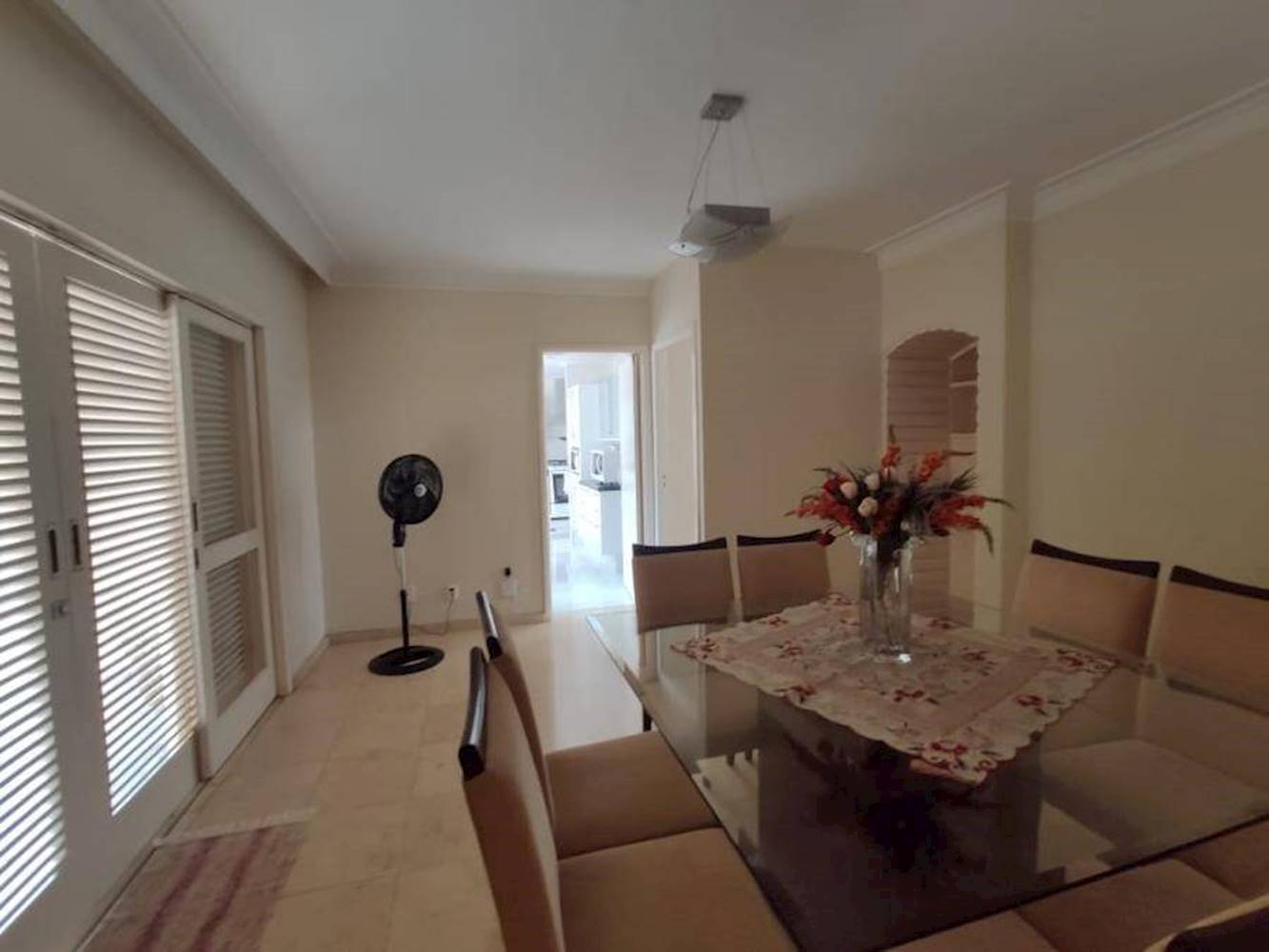 Casa no Jardim Petrópolis - Londrina/PR, localizado em Londrina - PR