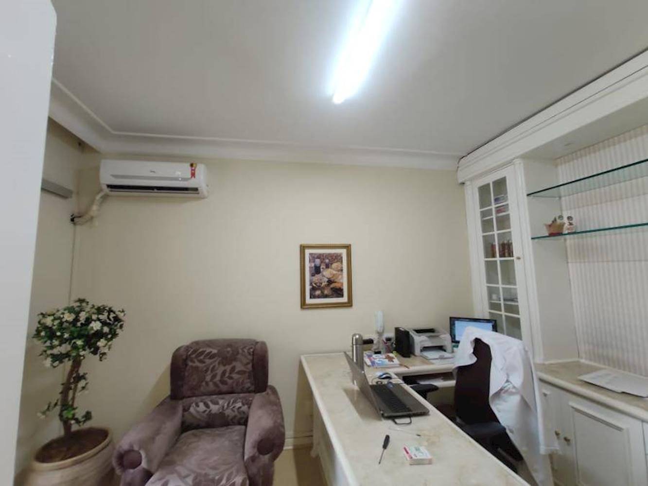 Casa no Jardim Petrópolis - Londrina/PR, localizado em Londrina - PR