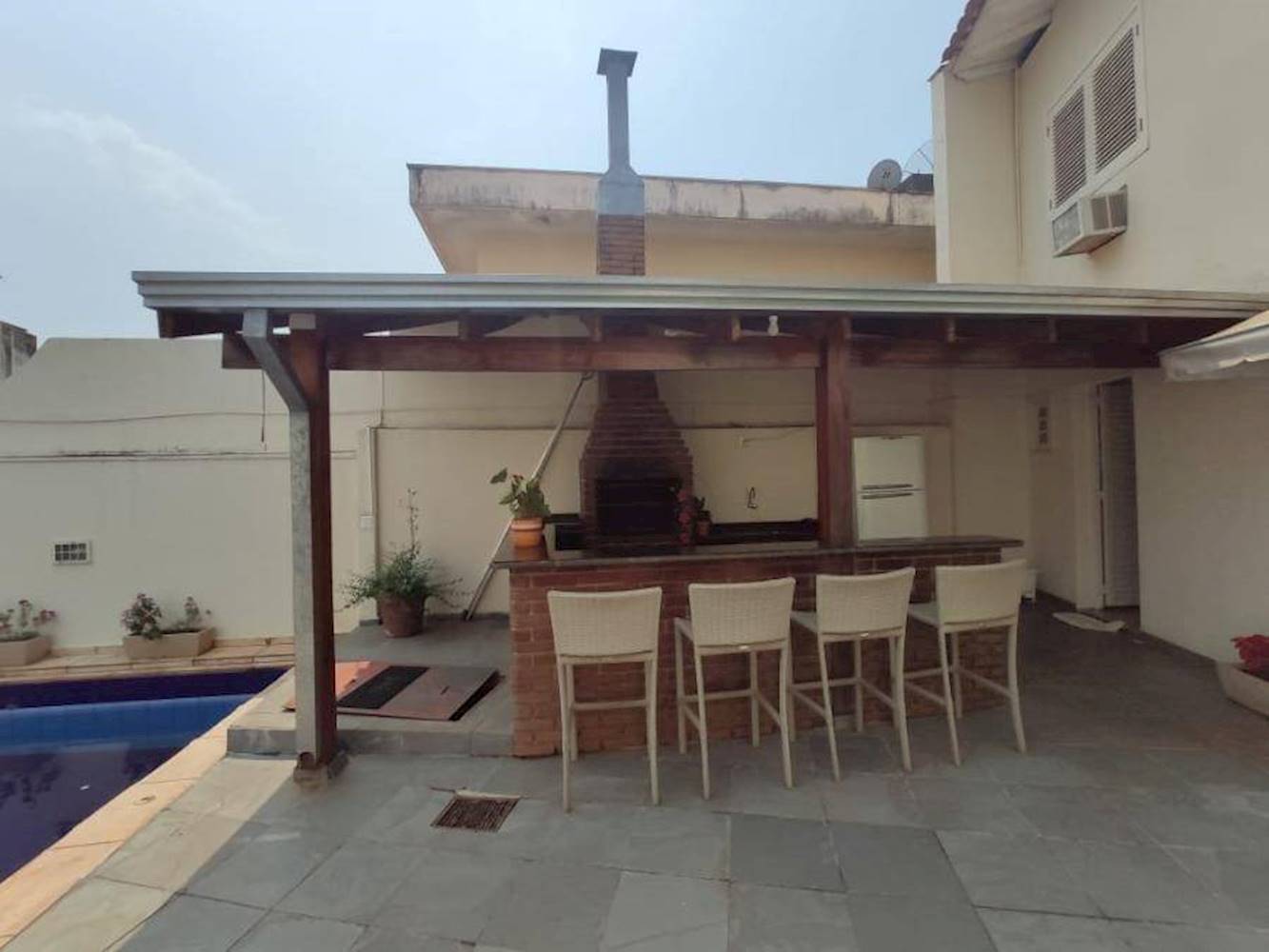 Casa no Jardim Petrópolis - Londrina/PR, localizado em Londrina - PR