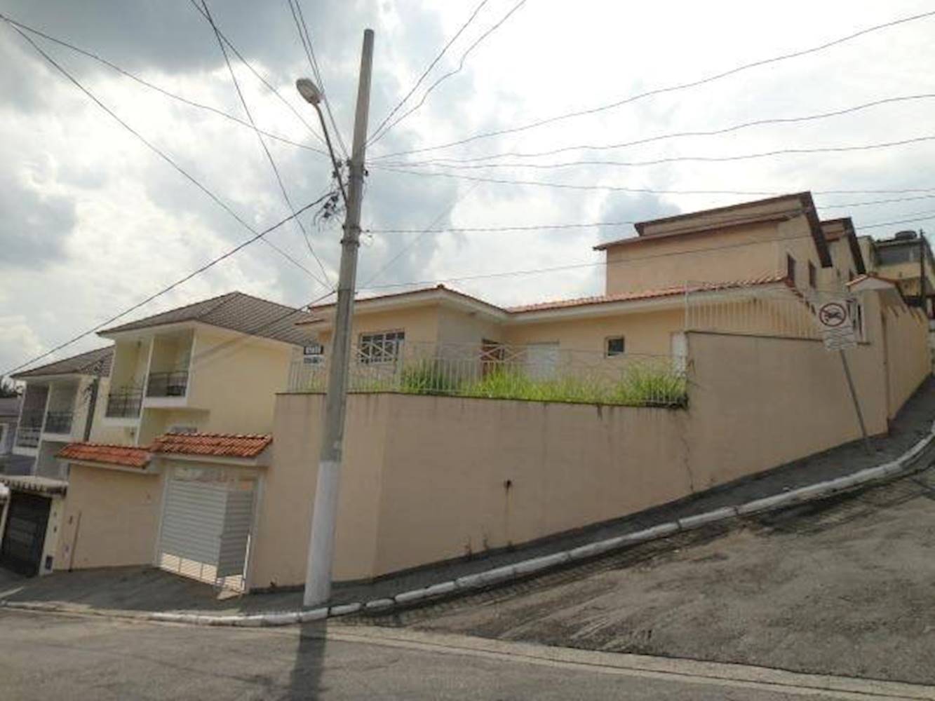 Casa na Vila Pedra Branca em São Paulo/SP, localizado em São Paulo - SP