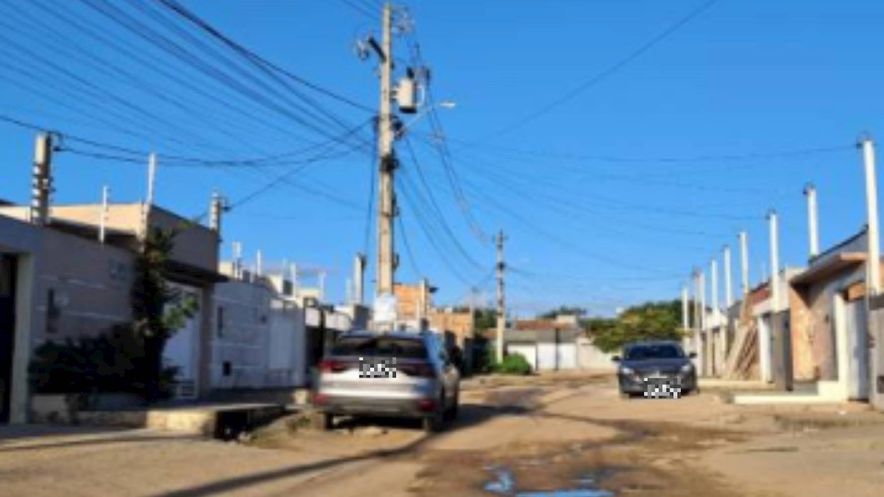 Casa em Mangabeira - Feira de Santana/BA, localizado em Feira De Santana - BA