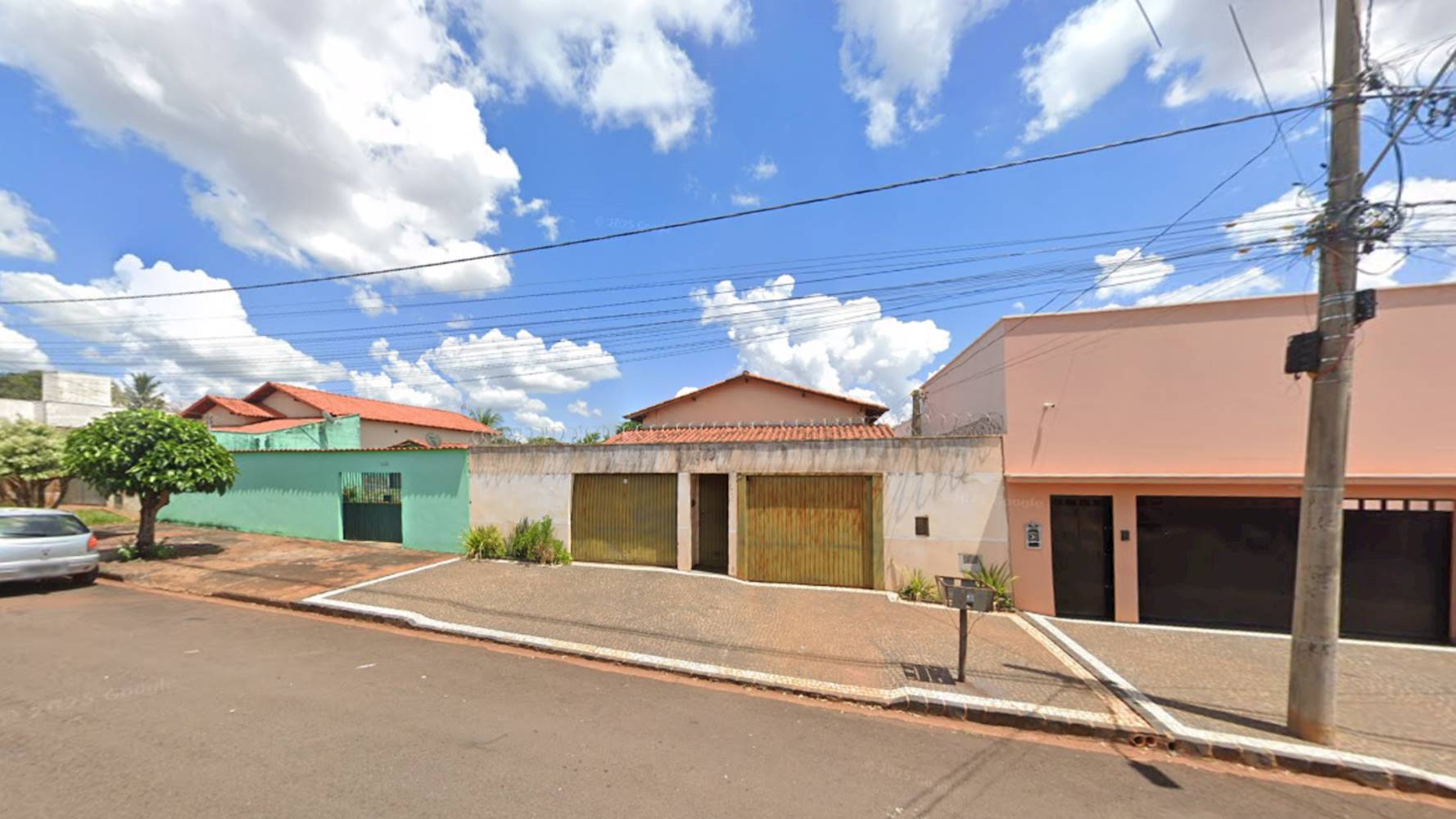 Casa em Junqueira - Ituiutaba/MG, localizado em Ituiutaba - MG